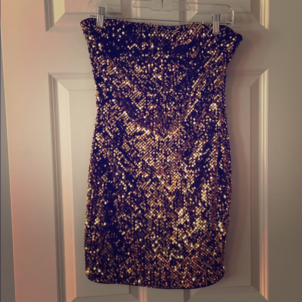 •NWT Gold Sequin Mini Dress•